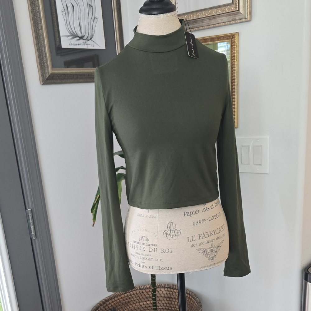 Forest Green Mock Neck Crop Top